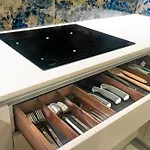 Safira Suites 101